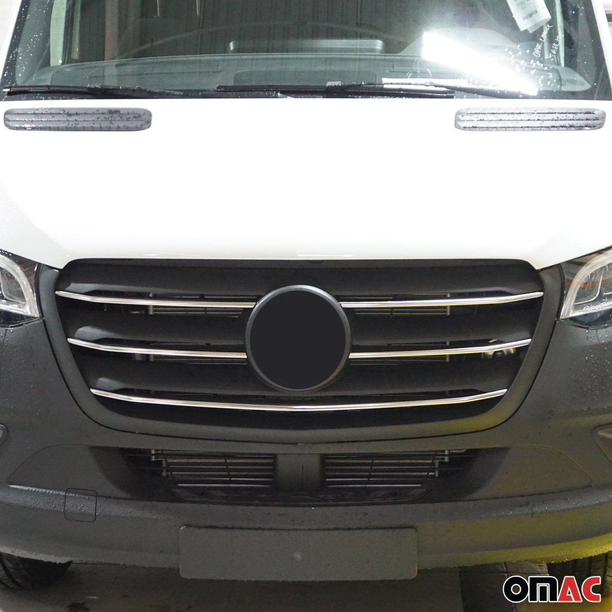 Mercedes Sprinter Grill - Front - Omac - S.Steel - Gloss Silver - 2018